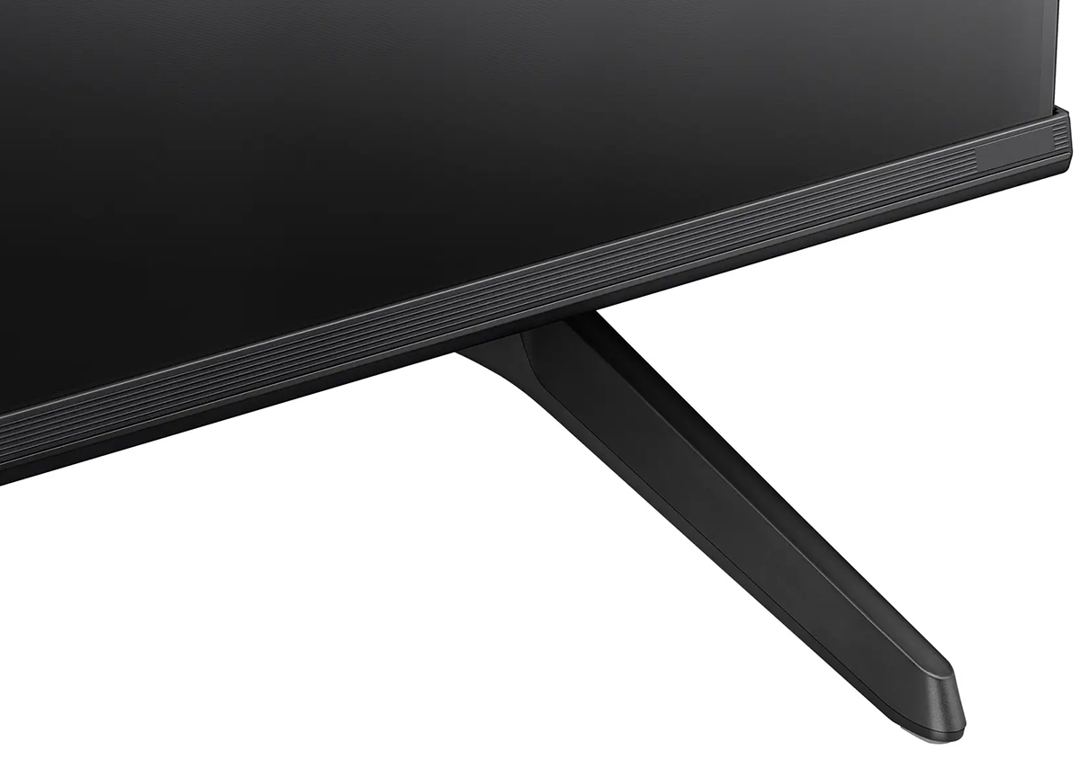 Chân đế thuôn mảnh, tinh tế của tivi Hisense 4K 65 Inch 65A6500K