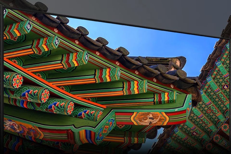 Dải màu sống động tivi Samsung UA55DU8000